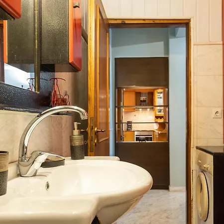Apartament Big Spacious In The Heart Of The City! *