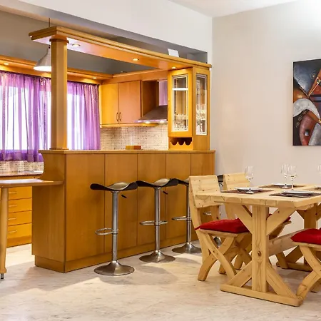 Apartament Big Spacious In The Heart Of The City! *